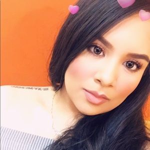 Meet your Posher, Keila